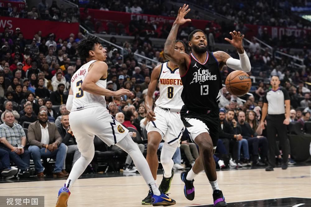 头角的佼佼 头角的佼佼